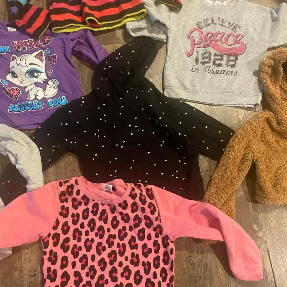 Colorful Kids' Sweatshirt Collection - Picture 3 of 5